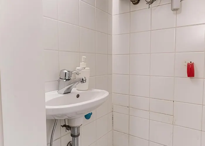 Stylish & Cost-effective 2br Ideal Extended